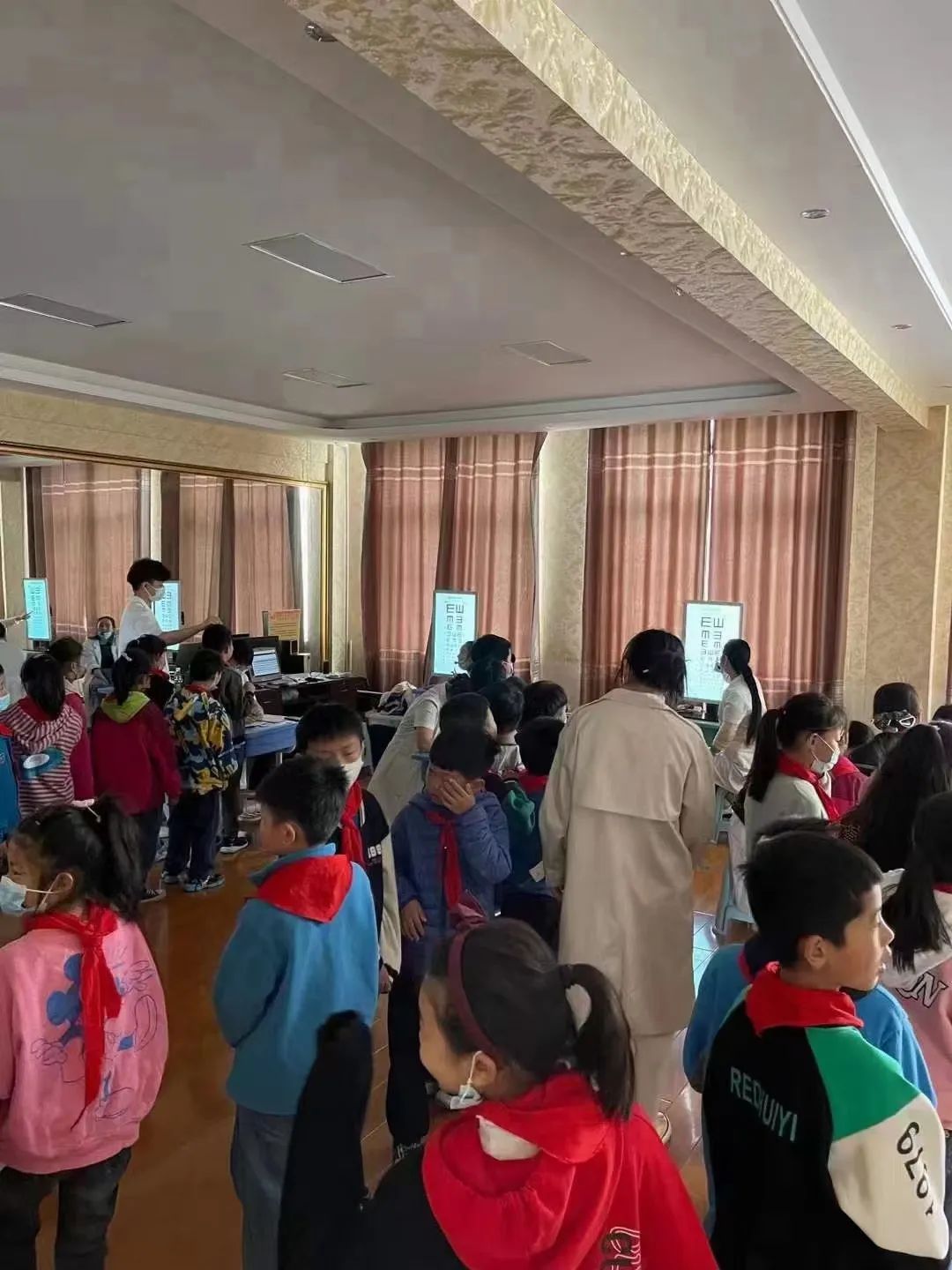 学生视力筛查